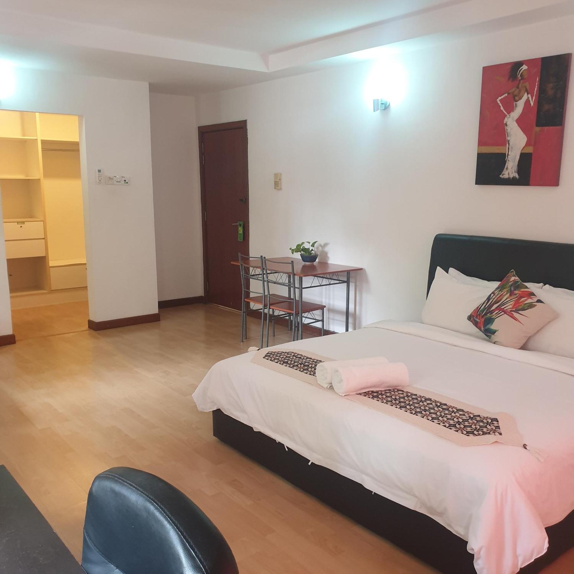 5 Twenty @ Ampang Hilir Hotell Kuala Lumpur Exteriör bild